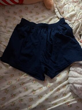 Blue elastic band shorts